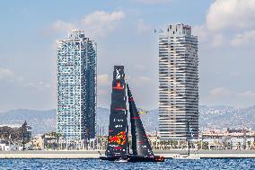 - Vela - America's Cup - Louis Vuitton Cup - Round Robin 1 & 2