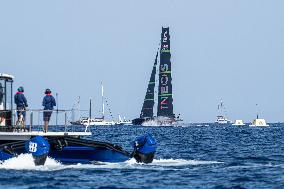 - Vela - America's Cup - Louis Vuitton Cup - Round Robin 1 & 2