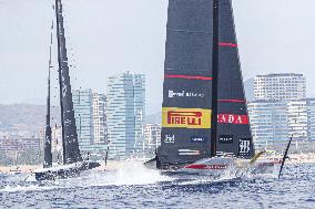 - Vela - America's Cup - Louis Vuitton Cup - Round Robin 1 & 2