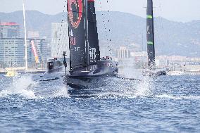 - Vela - America's Cup - Louis Vuitton Cup - Round Robin 1 & 2