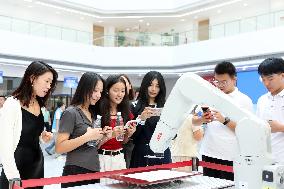 Digital Technology Welcomes New Semester in Chongqing