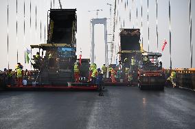 Longtan Yangtze River Bridge Construction in Yangzhou