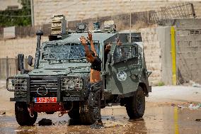 Israeli Troops And Palestinian Militants Clash - West Bank