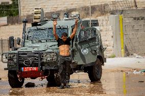 Israeli Troops And Palestinian Militants Clash - West Bank