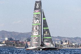 - Vela - America's Cup - Louis Vuitton Cup - Round Robin 1 & 2