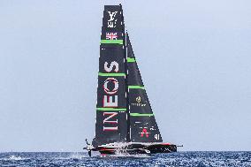 - Vela - America's Cup - Louis Vuitton Cup - Round Robin 1 & 2