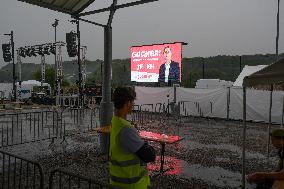 Francois Ruffin At Meeting marking New Political Season - Flixecourt