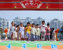 Schools across China hosted activities to mark the start of the new semester