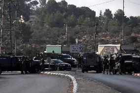 Attack site where police officers killed - Hebron