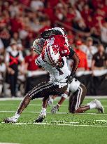 Wisconsin Badgers Vs Western Michigan Broncos