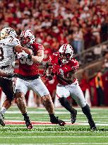 Wisconsin Badgers Vs Western Michigan Broncos