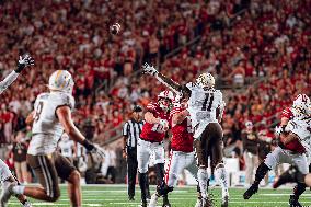 Wisconsin Badgers Vs Western Michigan Broncos