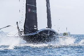 - Vela - America's Cup - Louis Vuitton Cup - Round Robin 1 & 2