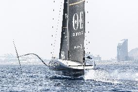 - Vela - America's Cup - Louis Vuitton Cup - Round Robin 1 & 2