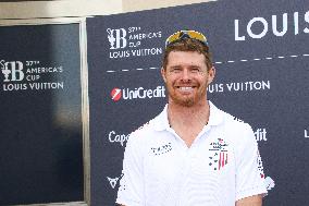 - Vela - America's Cup - Louis Vuitton Cup - Round Robin 1 & 2