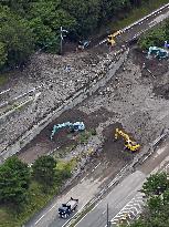 Powerful typhoon hits Japan