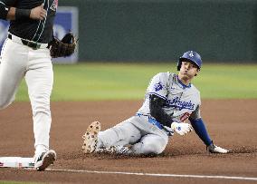 Baseball: Dodgers vs. D-backs