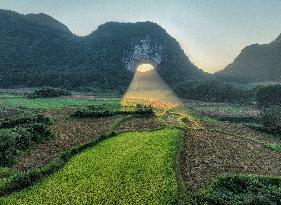 Beam Through Hole in Yongzhou