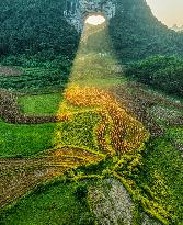 Beam Through Hole in Yongzhou