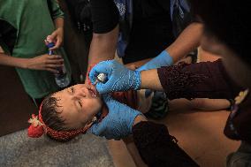 First Children Given Polio Vaccine - Gaza