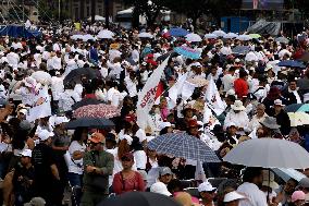 AMLO Defends Legacy In Final Speech - Mexico