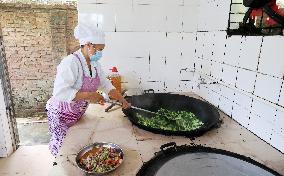 The First Meal of The Micro School in Liuzhou