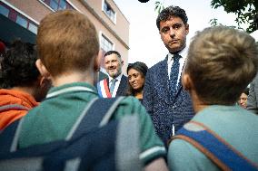 PM Attal Visits A Primary School - Issy les Moulineaux