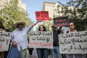 Protest Over Announcement By High Authority For Elections To Exclude Presidential Candidates In Tunis