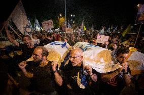 Tens Of Thousands Rally For Hostage Deal Across Israel