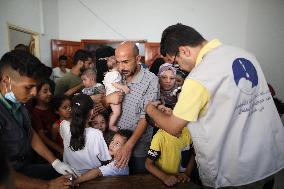 Children Given Polio Vaccine - Gaza