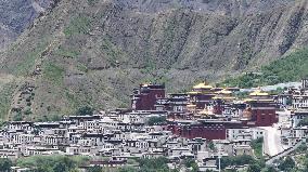 Tashi Lhunpo Monastery in Shigatse