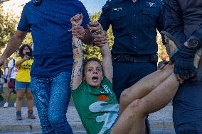 Protestors Block Roads - Jerusalem