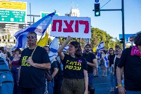 Protestors Block Roads - Jerusalem