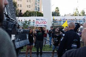 Protestors Block Roads - Jerusalem