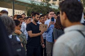 Protestors Block Roads - Jerusalem