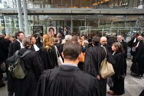 Lawyers Pay Tribute To Henri Leclerc - Paris