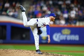 Boston Red Sox v New York Mets