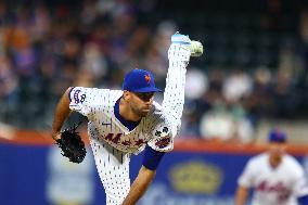 Boston Red Sox v New York Mets