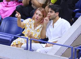 Busy Philipps kissing new boyfriend at The US Open - New York