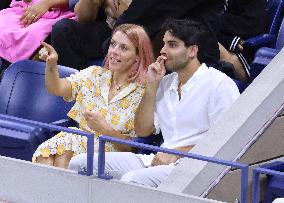 Busy Philipps kissing new boyfriend at The US Open - New York