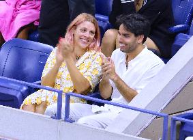 Busy Philipps kissing new boyfriend at The US Open - New York