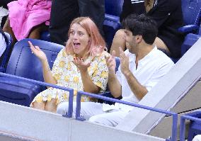 Busy Philipps kissing new boyfriend at The US Open - New York