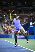 US Open - Tiafoe v Dimitrov Quarterfinal