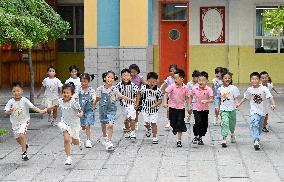 Twins in Elementary School in Handan