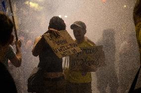 Anti-Government Protest Outside Netanyahu’s Home - Jerusalem