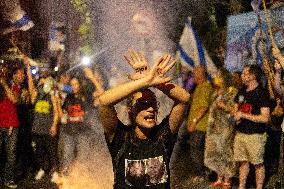 Anti-Government Protest Outside Netanyahu’s Home - Jerusalem