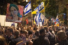 Anti-Government Protest Outside Netanyahu’s Home - Jerusalem