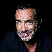 Exclu - Jean Dujardin Portrait - Paris