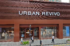 The First URBAN REVIVO(UR) Store in Shanghai