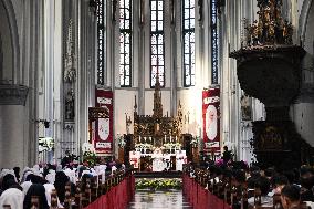 Pope Francis Meets The Catholic Community - Jakarta